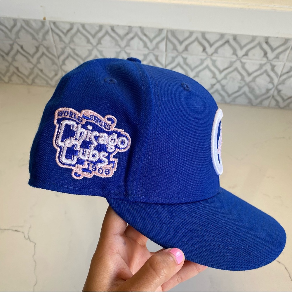 Chicago Cubs Fitted Hat